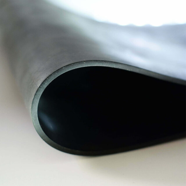 RC0308 - Neoprene BS2752 Sheeting Roll